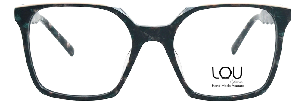 aw105-c6